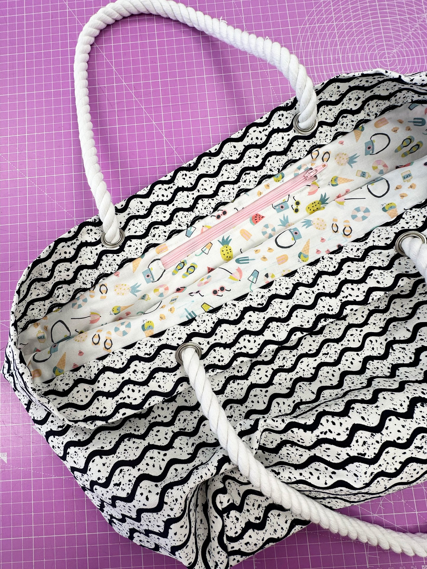 Jenny Stitches - By the Bay Beach Bag - PDF Sewing Pattern