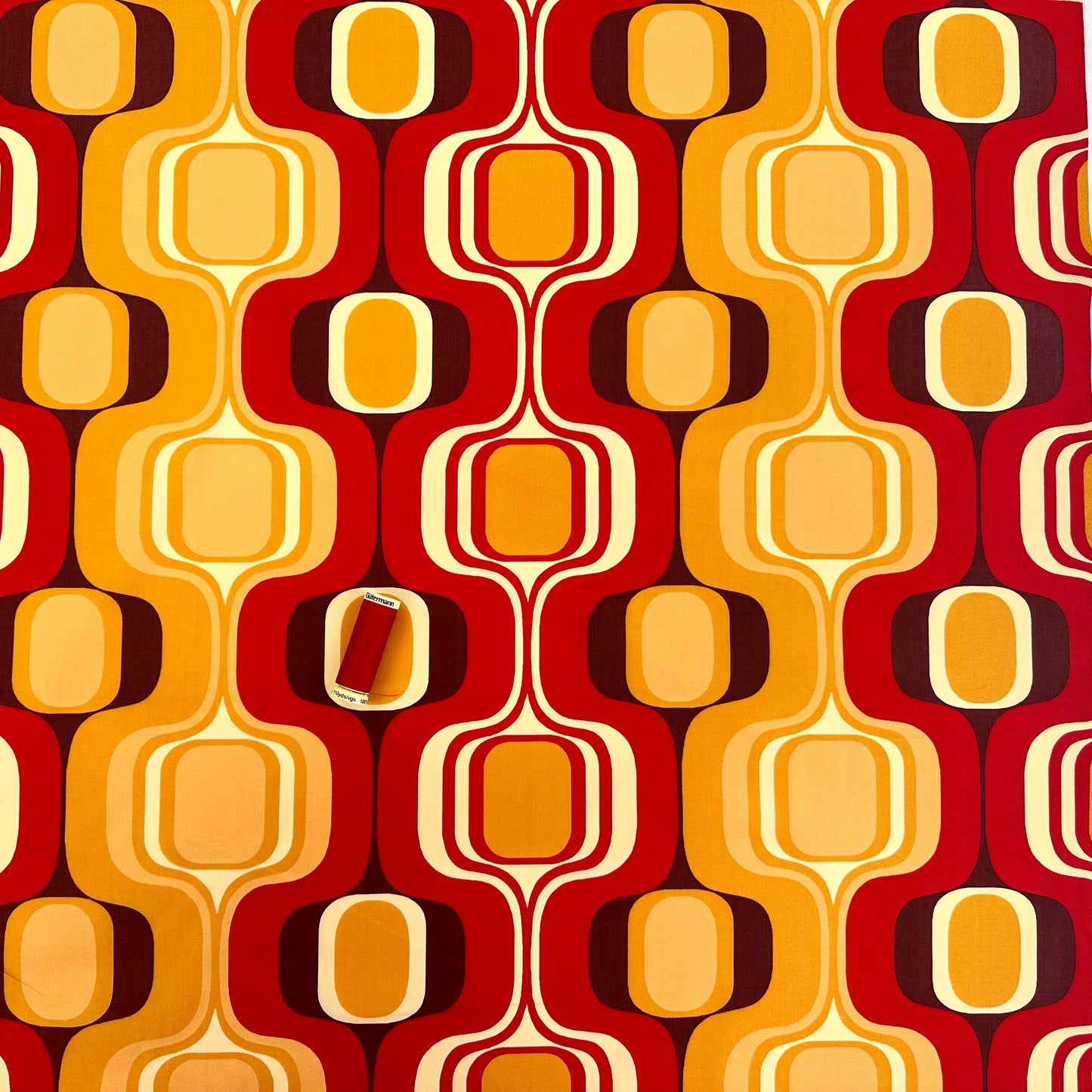 Mid Century Vibes Lightweight Cotton Sateen