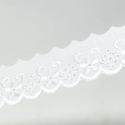 30mm Broderie Anglaise Trim