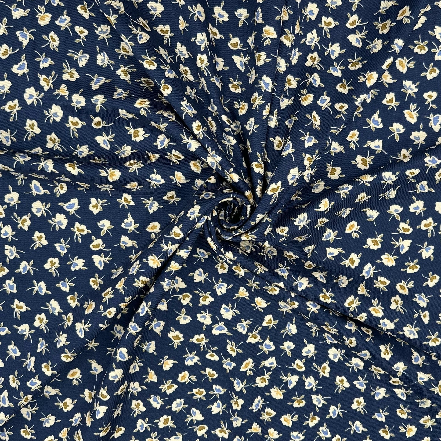 Annie Viscose Twill