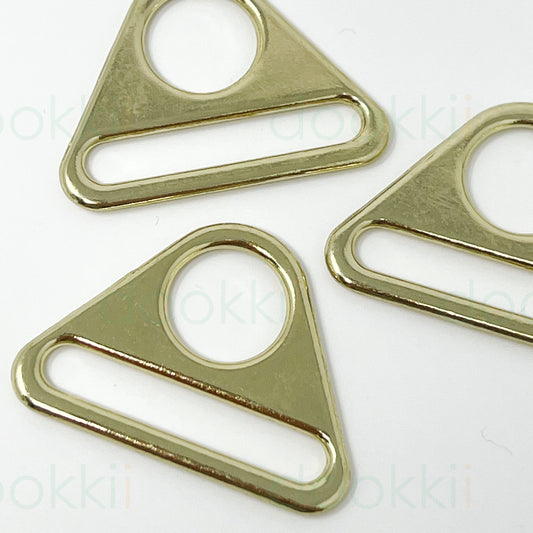 Metal Triangle Connector - 38mm - Bright Brass