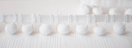 28mm Pom Pom Trim - White